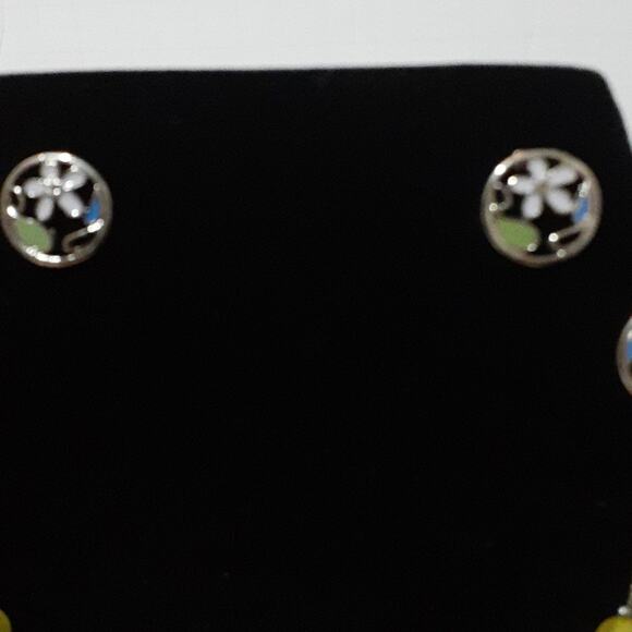 Christopher & Banks Jewelry Multi-color Necklace and Earrings. - Picture 4 of 8